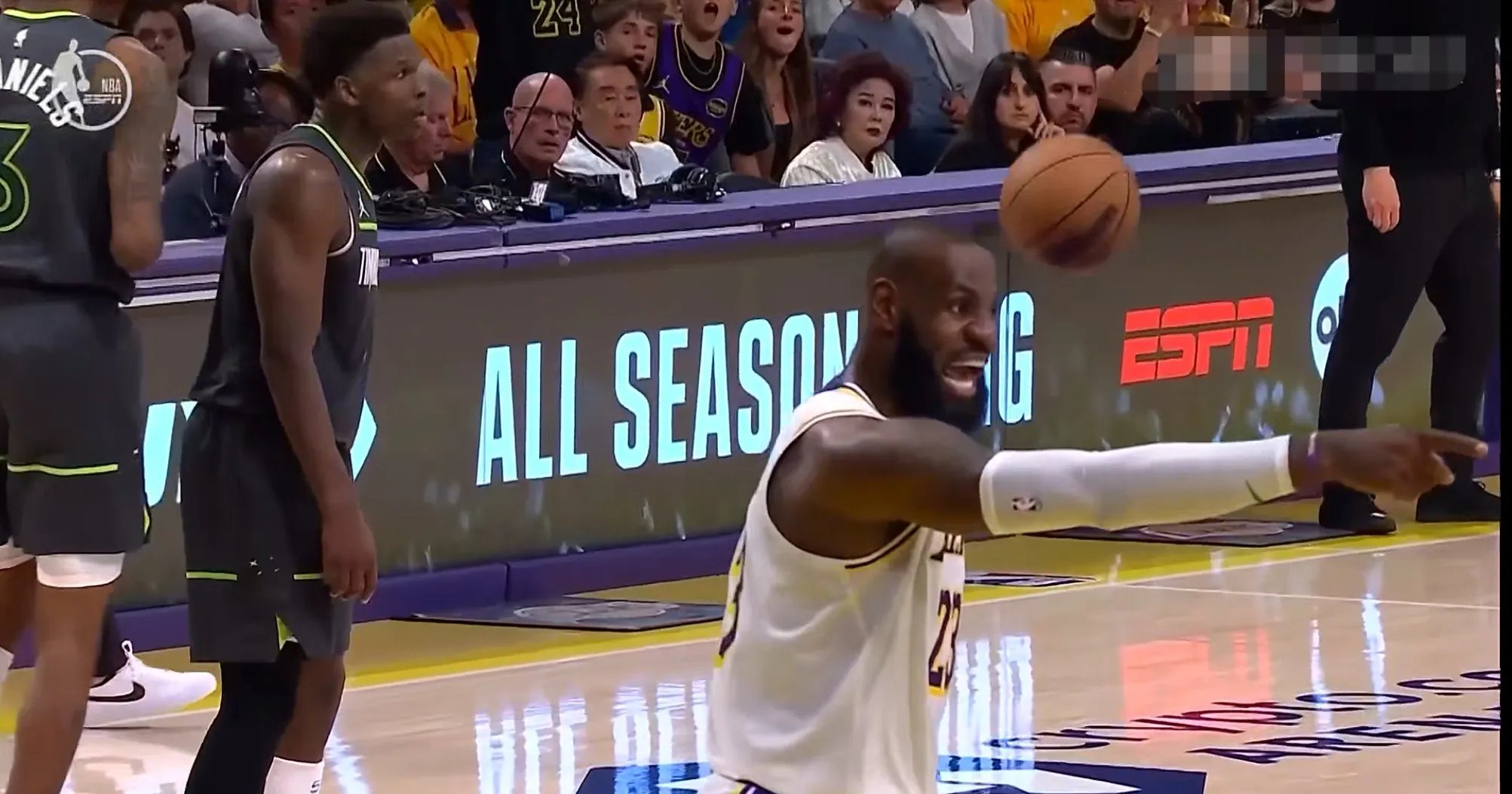 开云- 阿森纳不断突破！，詹姆斯连续十场比赛得分超过重要助攻气势如虹延续