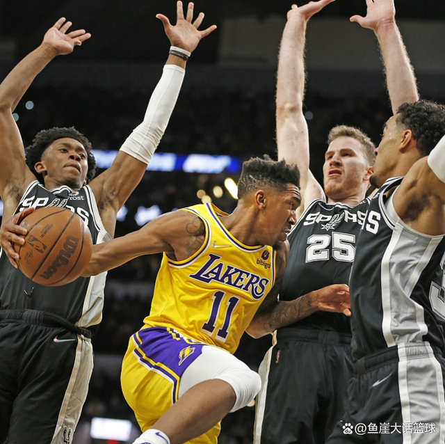 KAIYUN-穆雷关键节点精彩发挥，RNG带队取胜！的简单介绍